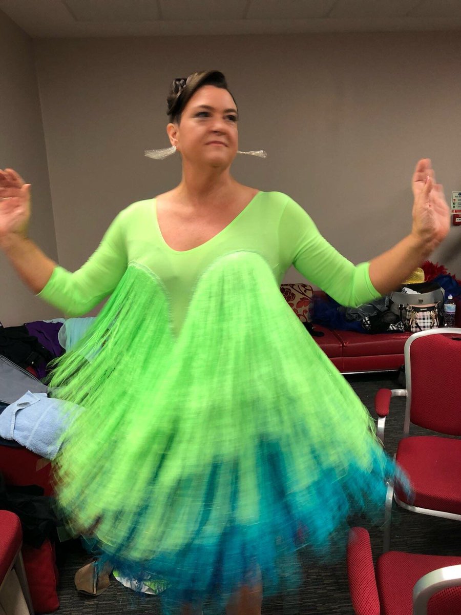 mercerhole's tweet photo. Mercer &amp; Hole’s @GudgionJa progress in Celebrity JustDance – Oh what a night! https://t.co/nup59TQE5R @CelebJustDance @MKDonsSET https://t.co/XbeBzdJJew