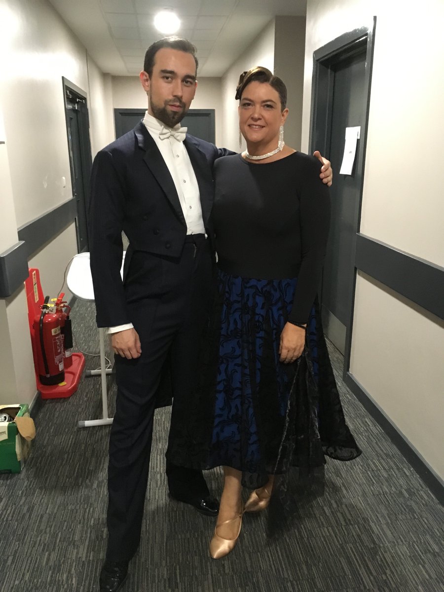 Mercer &amp; Hole’s <a href="/GudgionJa/">jacqui gudgion</a> progress in Celebrity JustDance – Oh what a night! bit.ly/2AnmkhP <a href="/CelebJustDance/">Celebrity JustDance</a> @MKDonsSET