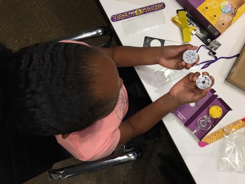 techwillsaveus's tweet photo. Is there someone you think would love a Code, Lights, Action! Pack? Retweet this with your nomination and why they should win this #GivingTuesday! 
#BrightSparks #TWSUgives https://t.co/0a0uc13jsH