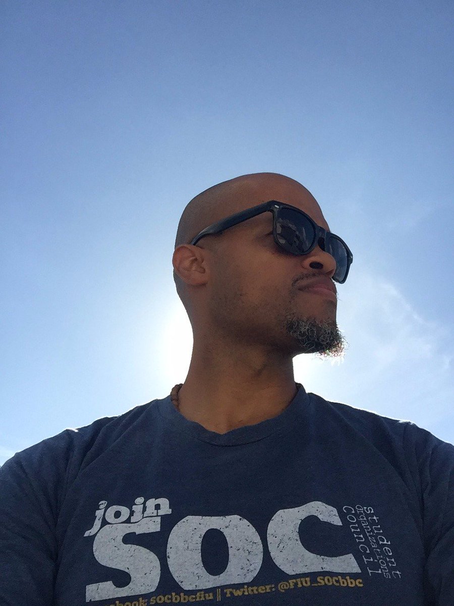 therealAydee's tweet photo. working on new music... i like... oh the possibilities...#lovelymorning  #NewMusicAlert https://t.co/e2AoXqXxw9