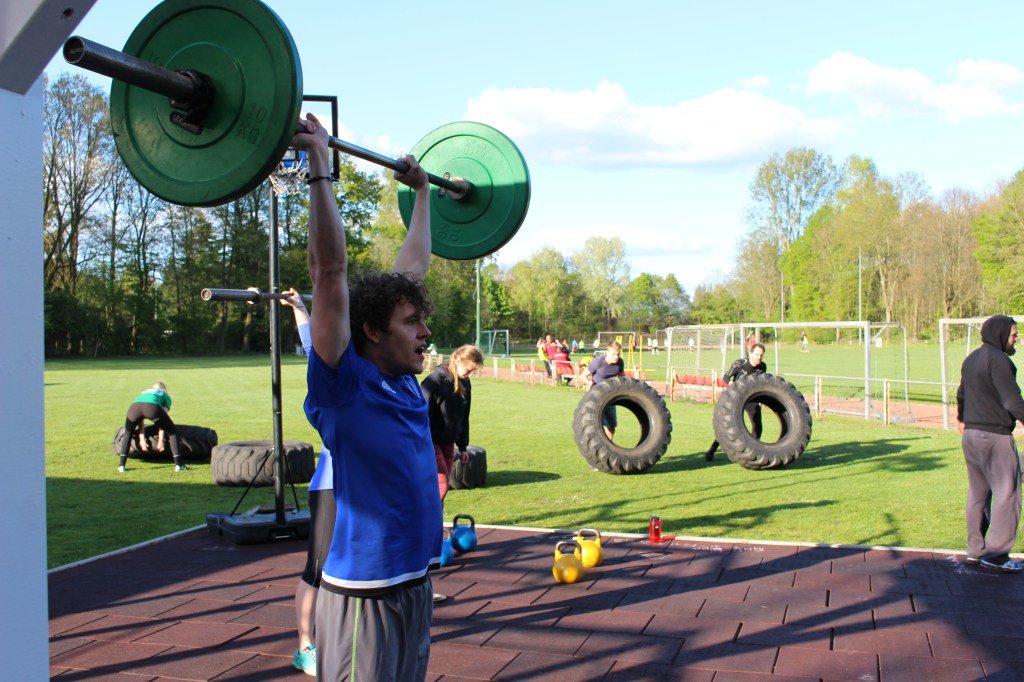 RedBearCrossFit's tweet photo. Verlosung: CrossFit Probemonate für 2018. Fit ins Jahr starten! https://t.co/b0NuoQBVsW https://t.co/jvaHVMfL2M