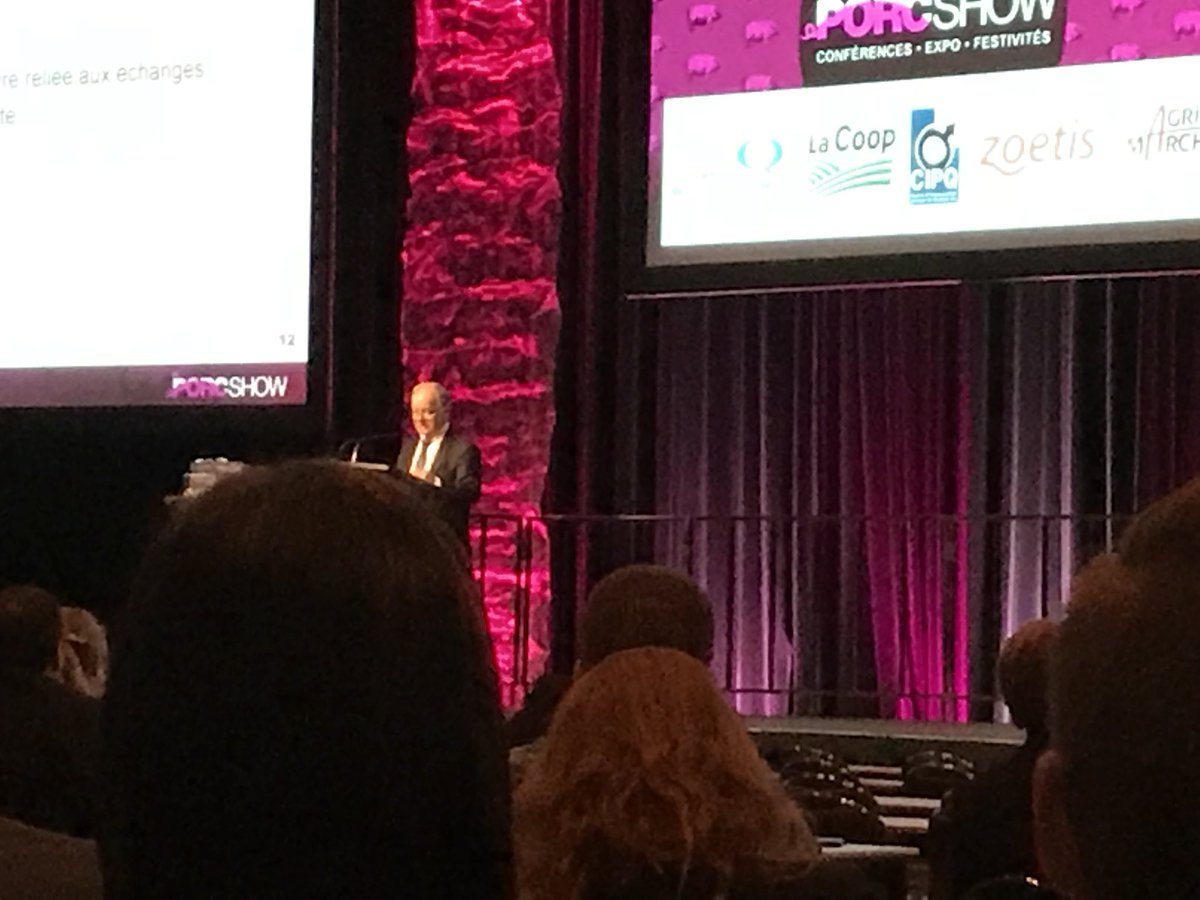 howarioux's tweet photo. #porcshow très belle conférence sur l’Alena par Raymond Bachand https://t.co/mASyrqvtXz