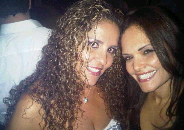 jackiemasso's tweet photo. Feliz cumpleaños mi hermanita de otra vida! @lucymojarrita Dios te bendiga! love U siempre juntas! https://t.co/RV4ntI0x0A