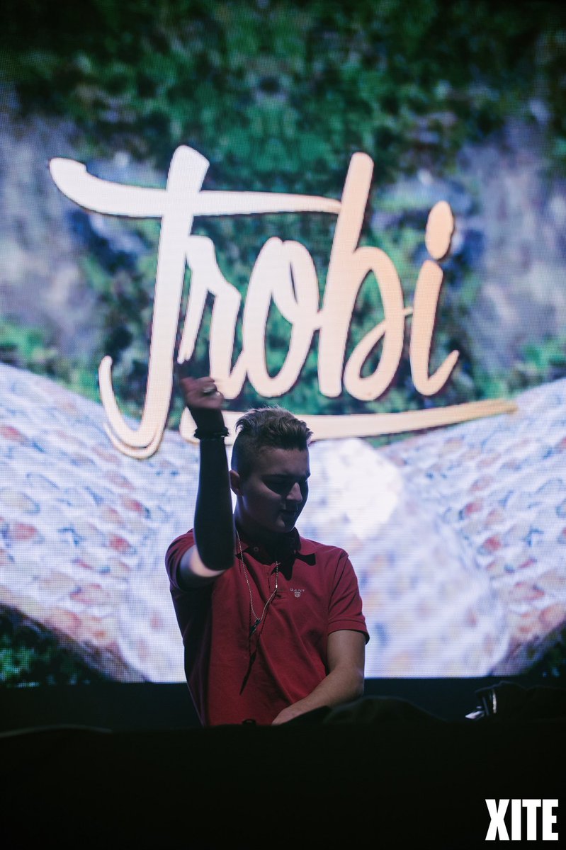 XITENL's tweet photo. .@trobiofficial alert 🚨 je hoort deze #XA17 performer vanavond om 18u in de trending 5! https://t.co/MzS9Nob9QN