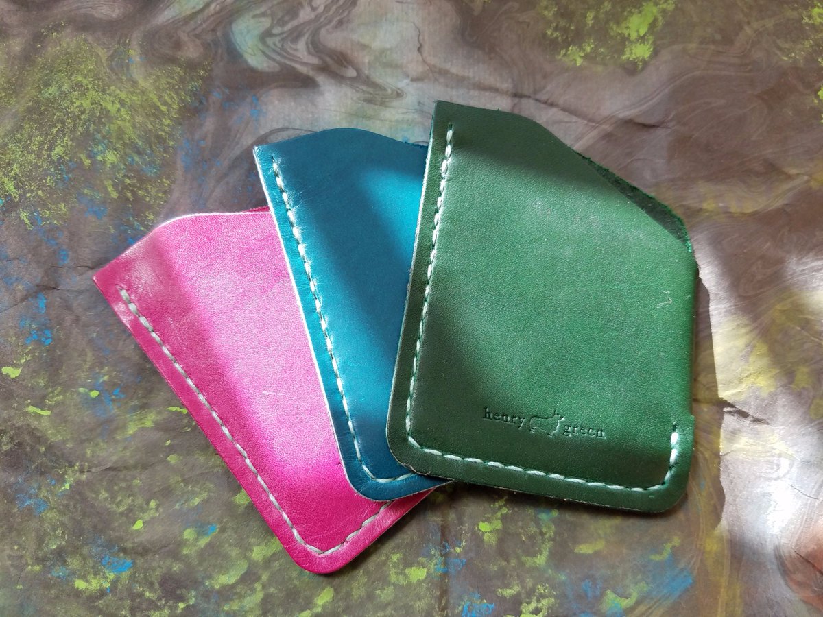 HGreenLeather's tweet photo. Visit our Etsy store to view our entire collection of luxury leather goods, handmade in Brooklyn. https://t.co/t4ZfcQL9yN. #shoplocal #shopsmall #accessories #giftideas #stockingstuffers #Horweenleather #wallets #passportwallets #keychains #cordtacos https://t.co/oEBS60dLhI
