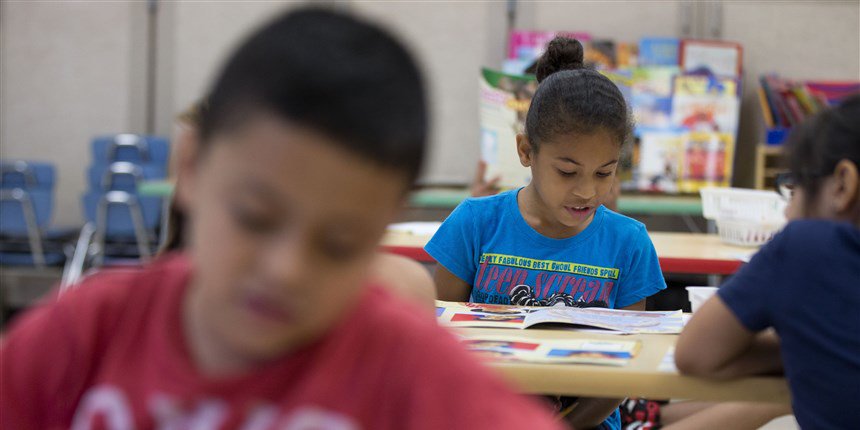 NBCLatino's tweet photo. More Latinas are becoming teachers and reshaping our nation's classrooms https://t.co/XNSmX2lOR8 #education via @stephenanuno https://t.co/n9GIDuEzqp