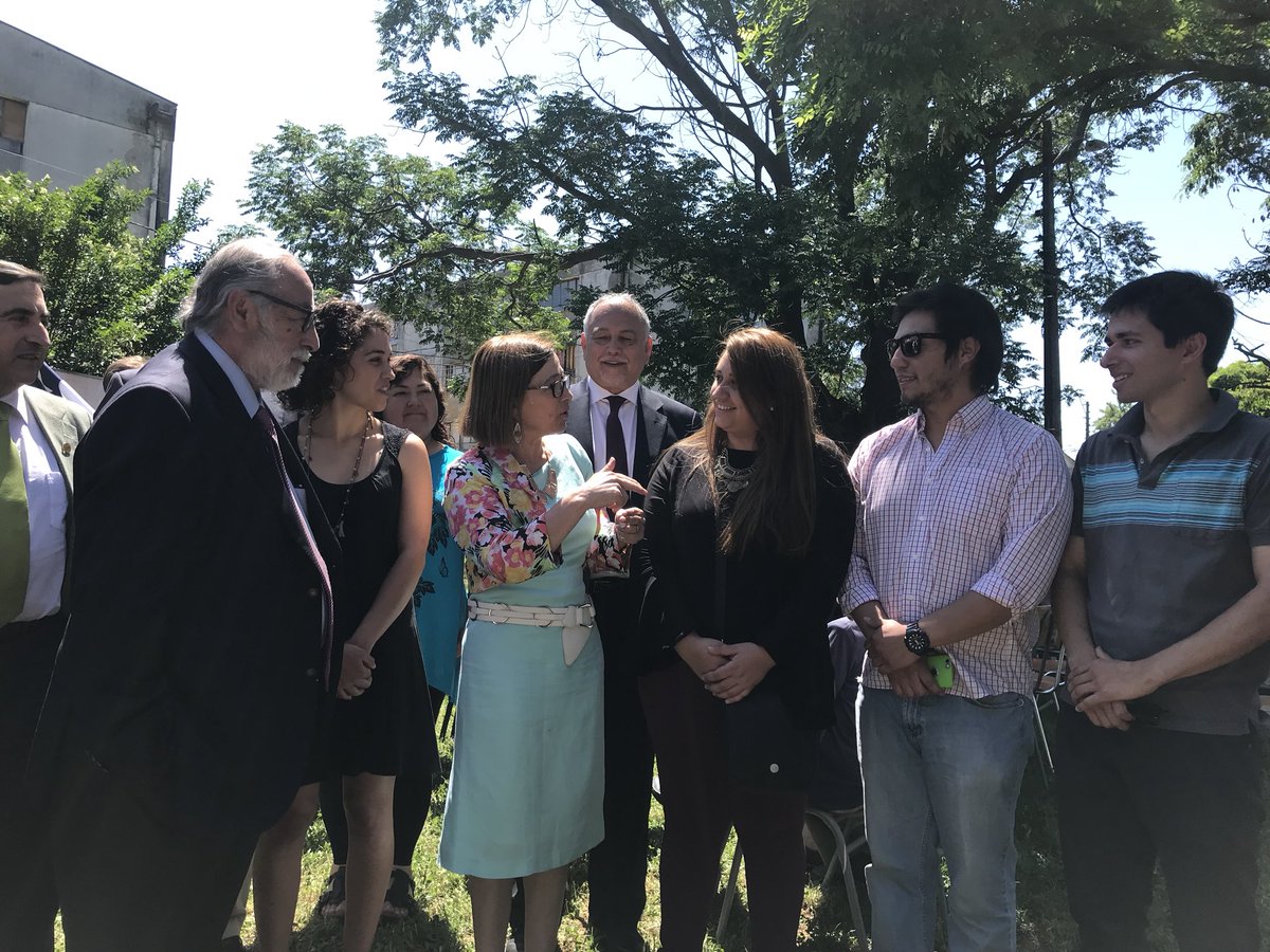 DPRMaule's tweet photo. Ahora: Ministra @MinisterioBBNN e intendente Pablo Meza entregan departamentos para que alumnos con gratuidad estudien en Talca en alianza con municipios de Pelluhue,Empedrado, Villa Alegre y Sagrada Familia https://t.co/4a72i7bpZi