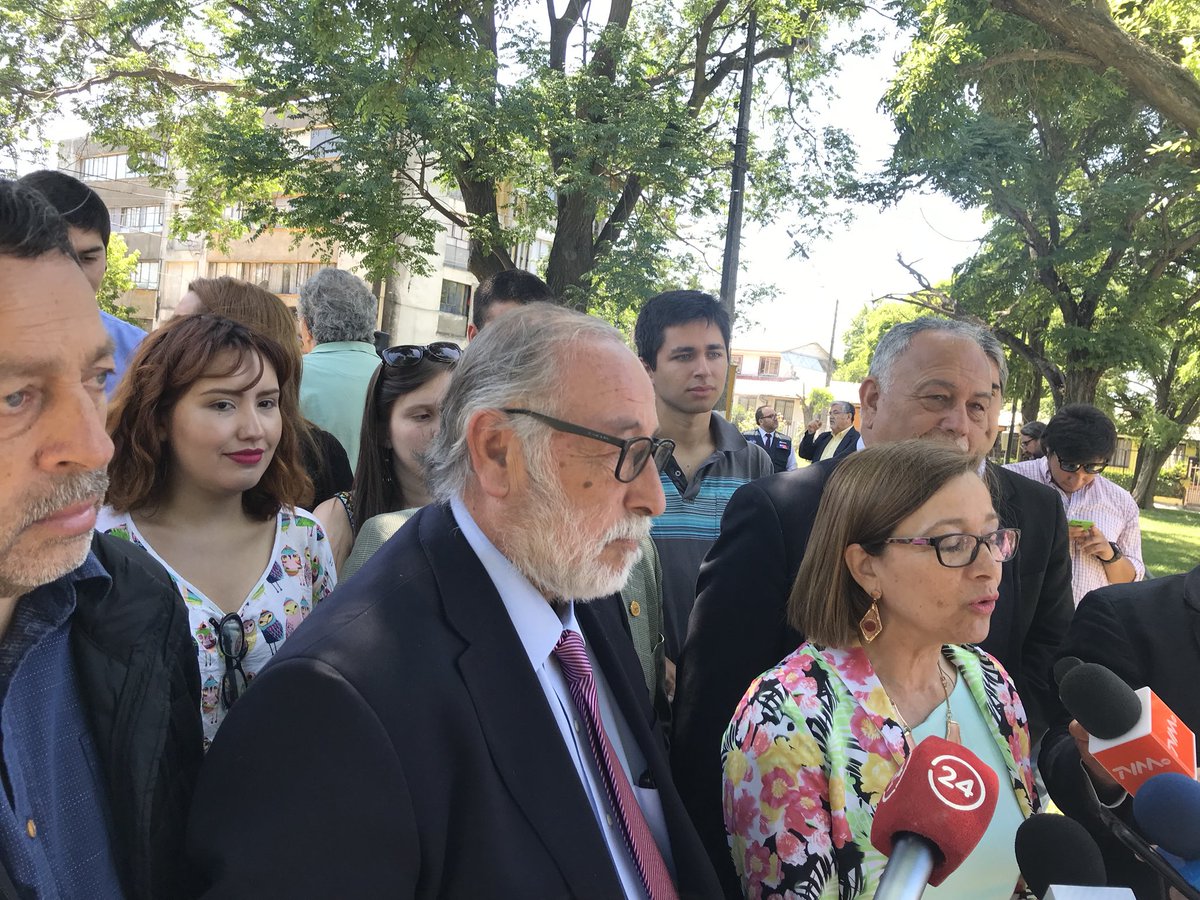 DPRMaule's tweet photo. Ahora: Ministra @MinisterioBBNN e intendente Pablo Meza entregan departamentos para que alumnos con gratuidad estudien en Talca en alianza con municipios de Pelluhue,Empedrado, Villa Alegre y Sagrada Familia https://t.co/4a72i7bpZi