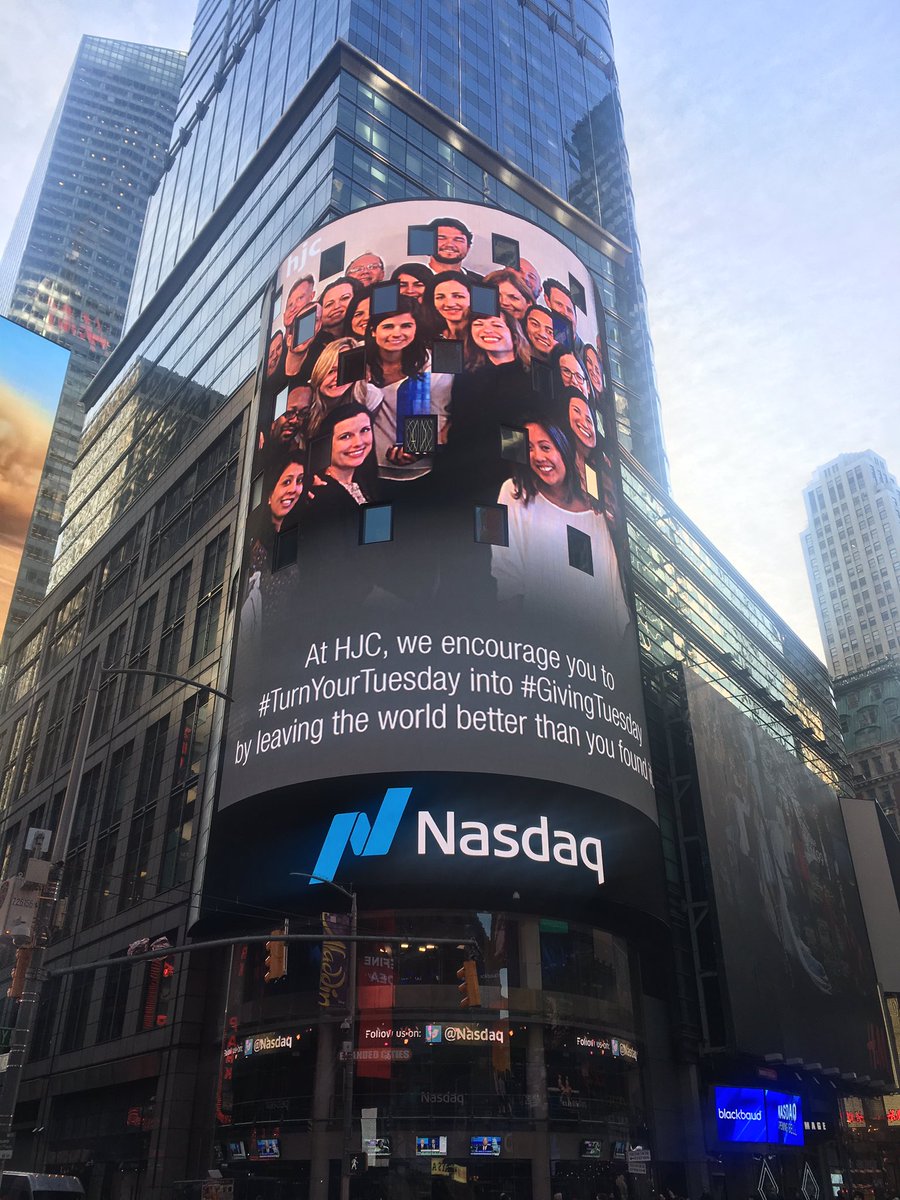 MikeGianoni's tweet image. Good is taking over Time Square! I love seeing so many ways @blackbaud customers, partners, and employees are celebrating #socialgood this #GivingTuesday
