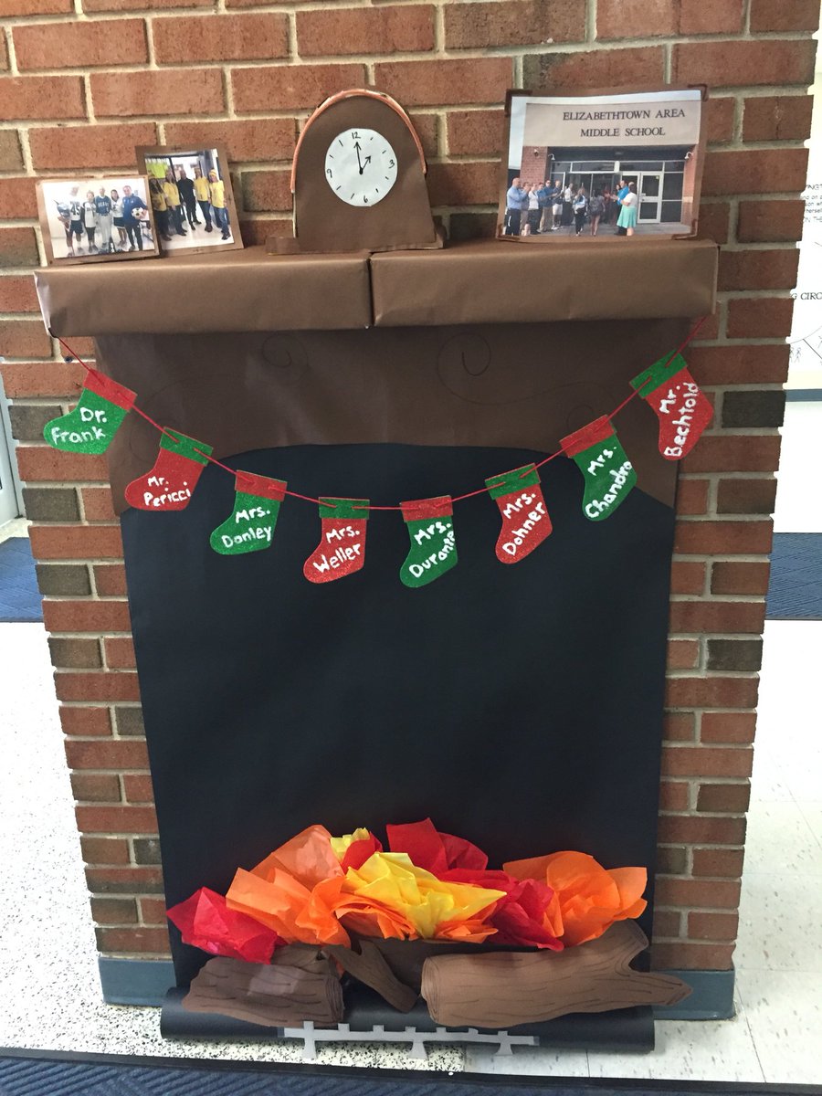 PericciMike's tweet photo. Come hang out by the middle school fireplace! Teachers have the holiday spirit! #EASDGivingBack https://t.co/n8wrtPg8ym