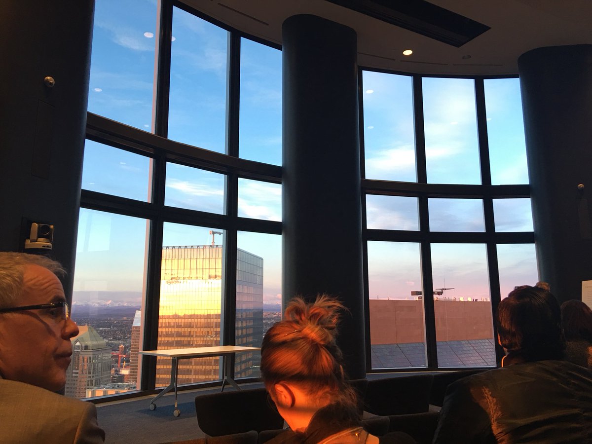 Did I mention I’m scared of heights? But look at the beautiful view! #givingtuesdayyyc #doesmyheartracingcountascardio? <a href="/Propellus/">Propellus</a> @nonprofityyc <a href="/AFPCalgary/">AFP Calgary and Area</a>