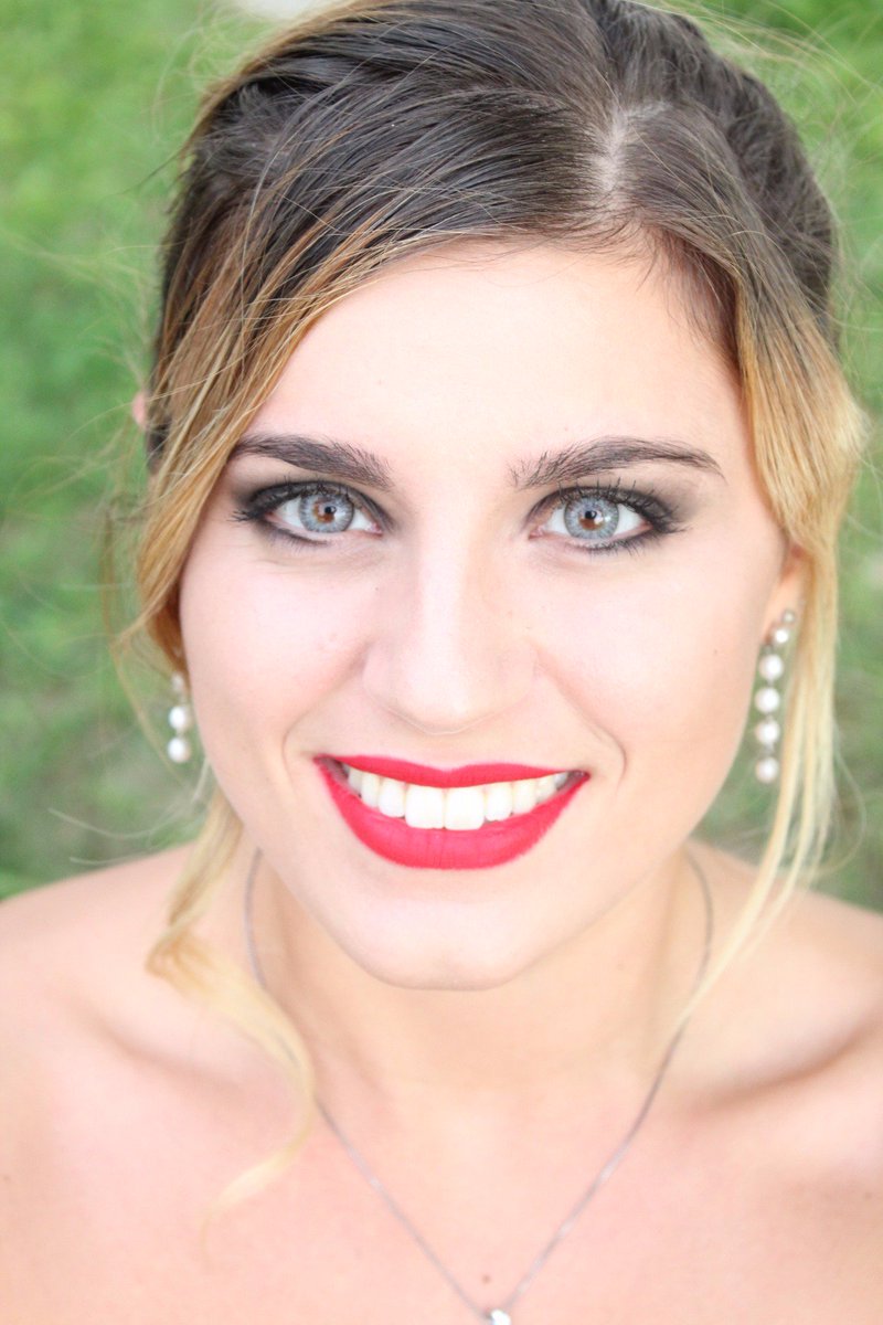 saracoccorullo's tweet photo. quanto un sorriso può dire, quanto uno sguardo può trasmettere, quanto tutto di una persona può stupirti..
#photoshoot #me #myself #shooting #tutu #greyeyes #blonde #smile #always https://t.co/lW9zfFON2V