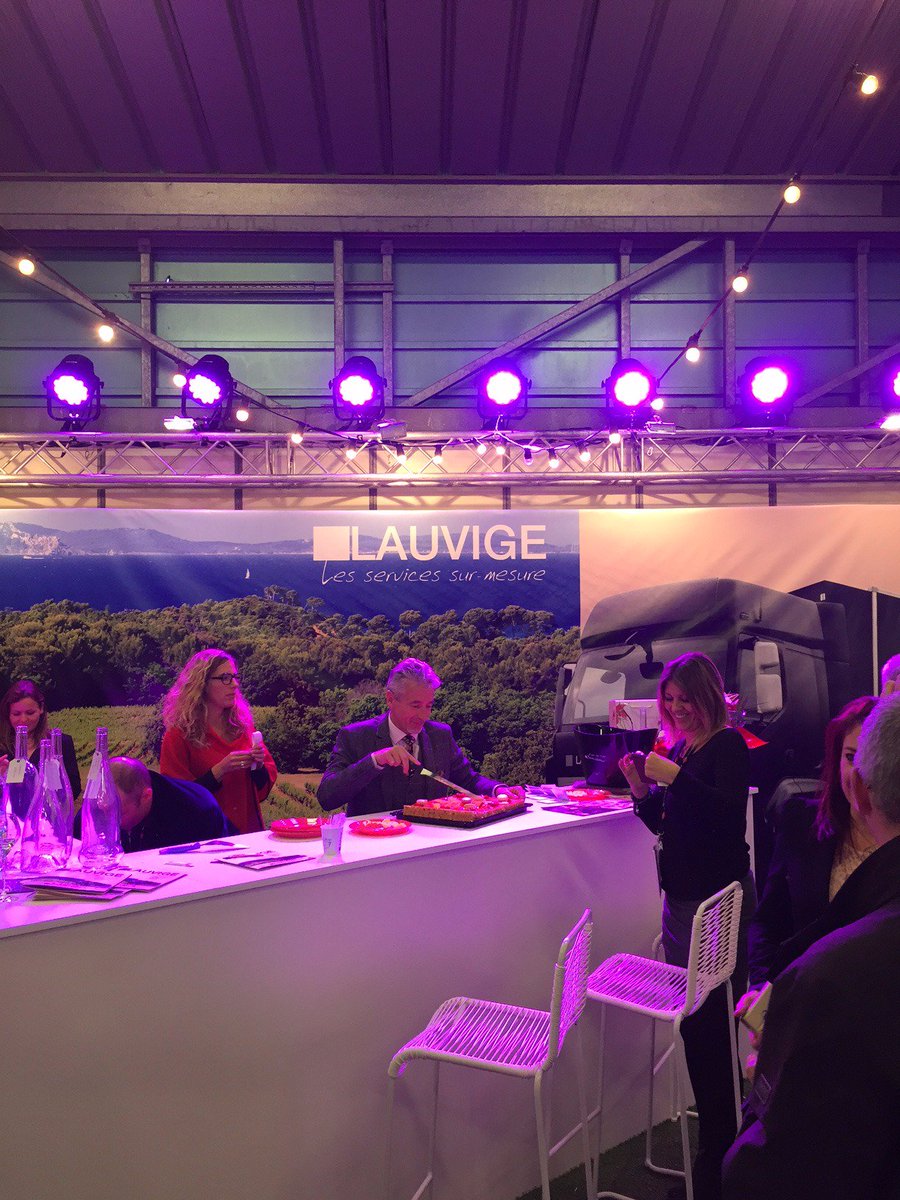 imageconseil's tweet photo. Sur le stand du #GroupeLauvige à #Montpellier ! #SITEVI2017 #communication #accompagnement #Evenement https://t.co/N3YgPA04LB