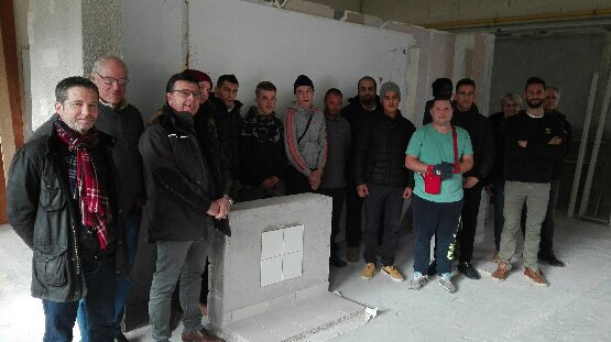 constructys_bfc's tweet photo. Ouverture de la Préparation Opérationnelle à l’Emploi dans le Jura pour 10 bénéficiaires. @FederationBTP39 @ARIQBTP21 @pole_emploi @FFB_BFC https://t.co/QuIAYvwPO0