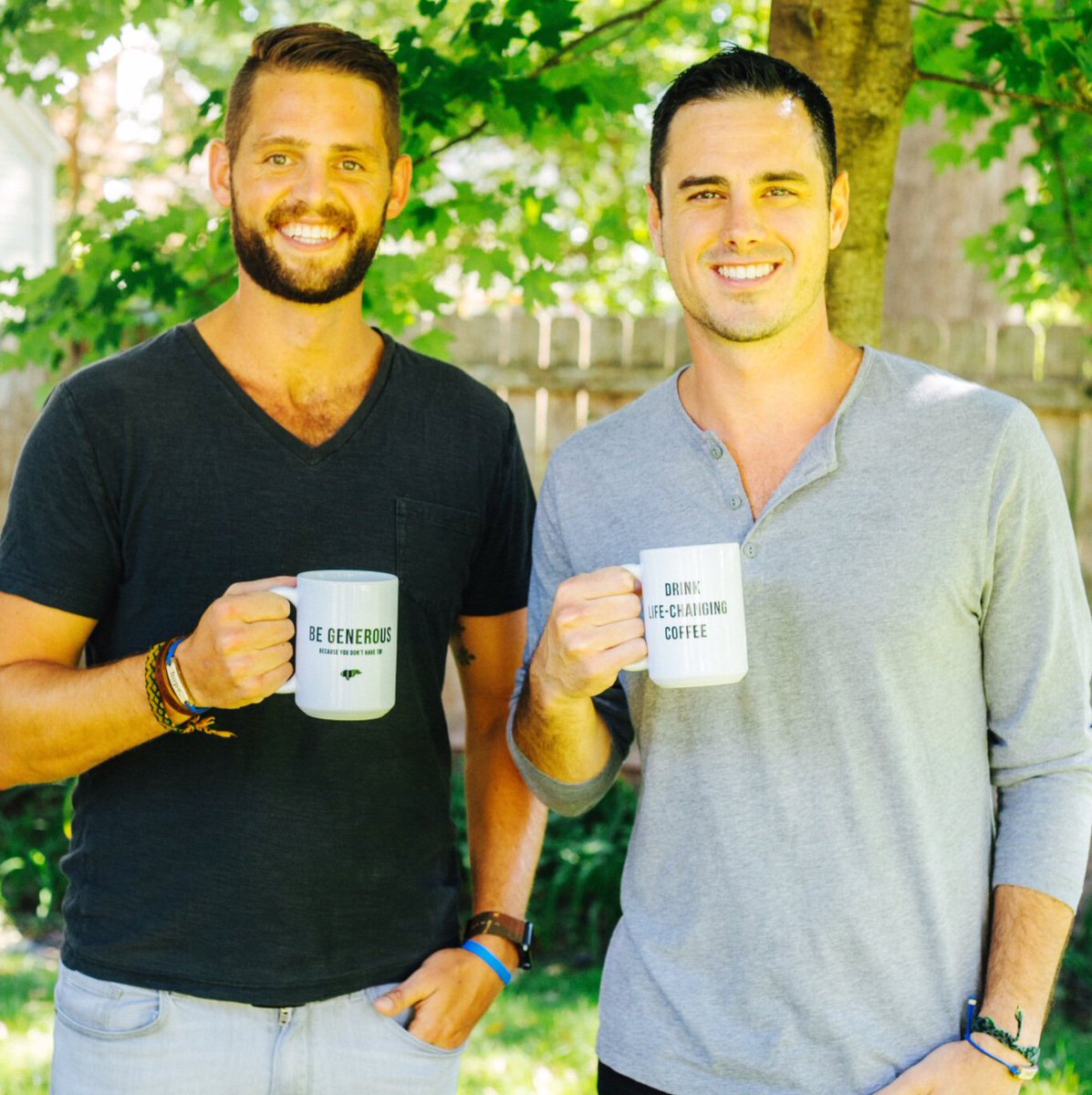moonandlola's tweet photo. Happy #GivingTuesday π help Generous Coffee change lives around the world and join the #generousmovement with us! By purchasing life-changing coffee or our MLxxGC coffee mug + leather bracelet, you are helping make the world equal for everyone. @benhiggi
https://t.co/FnWGZ7Hxt1 https://t.co/mfe9nrBqvH
