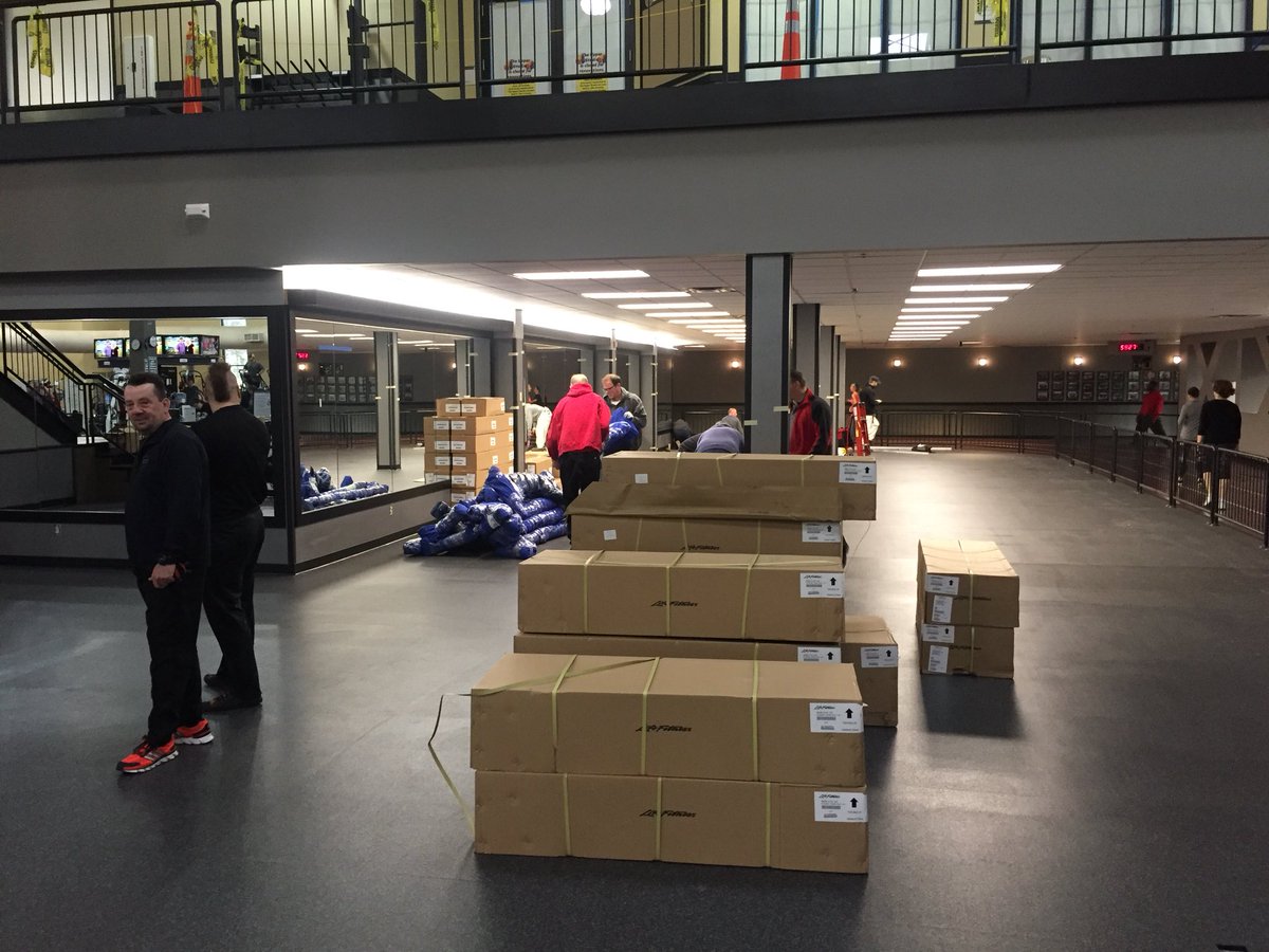 bfrueh's tweet photo. Today is the day! #install #racmn https://t.co/4rY9iI0O4L