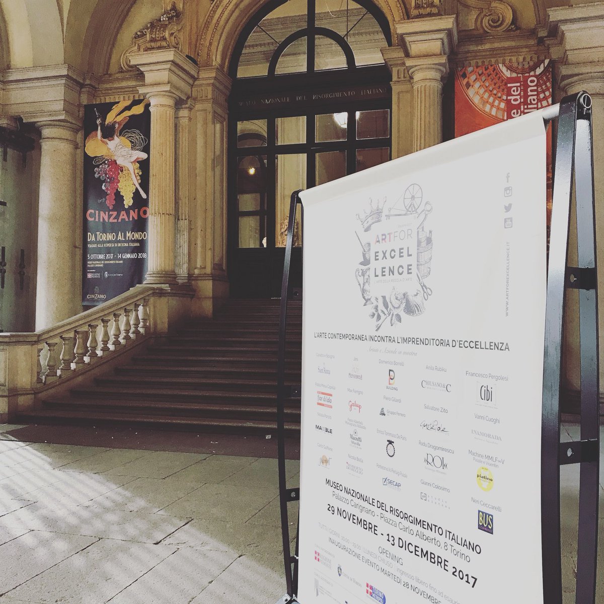 Art4Excellence's tweet photo. Alle 18.00 una sorprendente performance all’opening di #AFE2017 vi aspettiamo! #arte #torino https://t.co/uytQwQSKWa