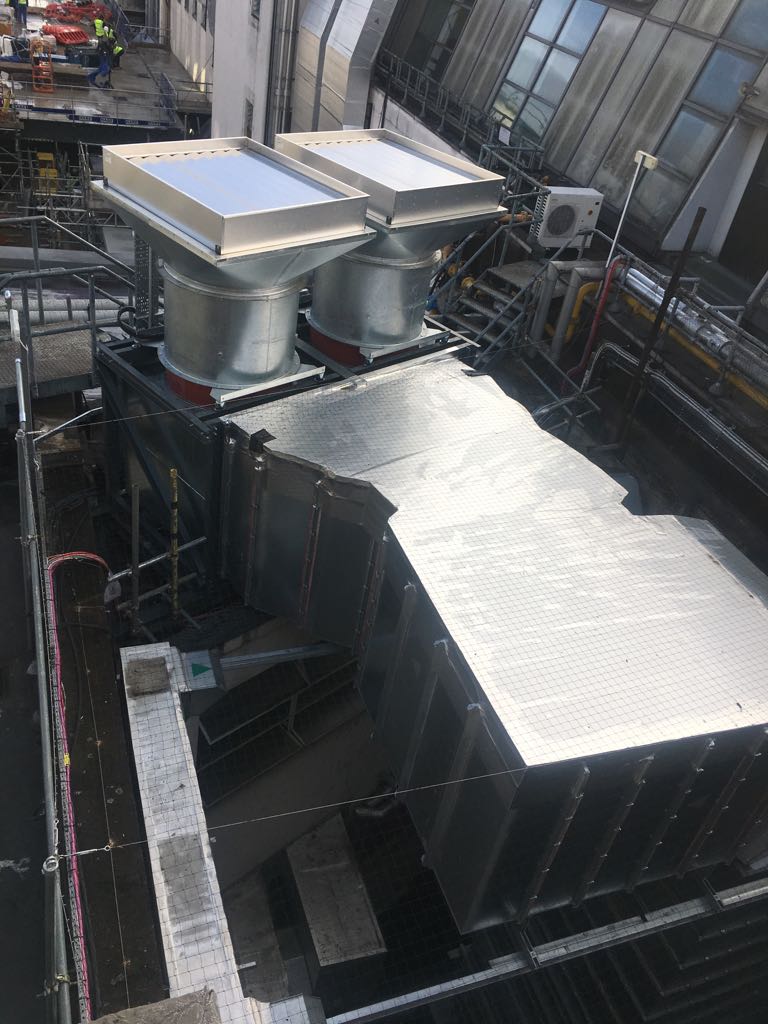 AxisDuctwork's tweet photo. Completion of new fire rated smoke extract shaft @Selfridges London for @tc_marklawrence @KentDuctwork #Ventilation #Fireratedductwork https://t.co/NrzDrT56wB