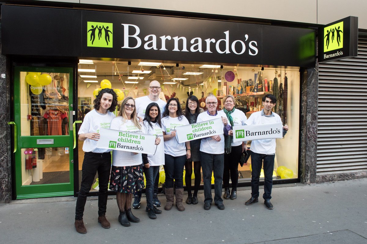 MandFMagazine's tweet photo. For #GivingTuesday why not visit the newly opened @barnardos at 7 George Street #Marylebone - its first boutique to focus on designer fashion, accessories and gold and silver jewellery https://t.co/UkghTMuRCu