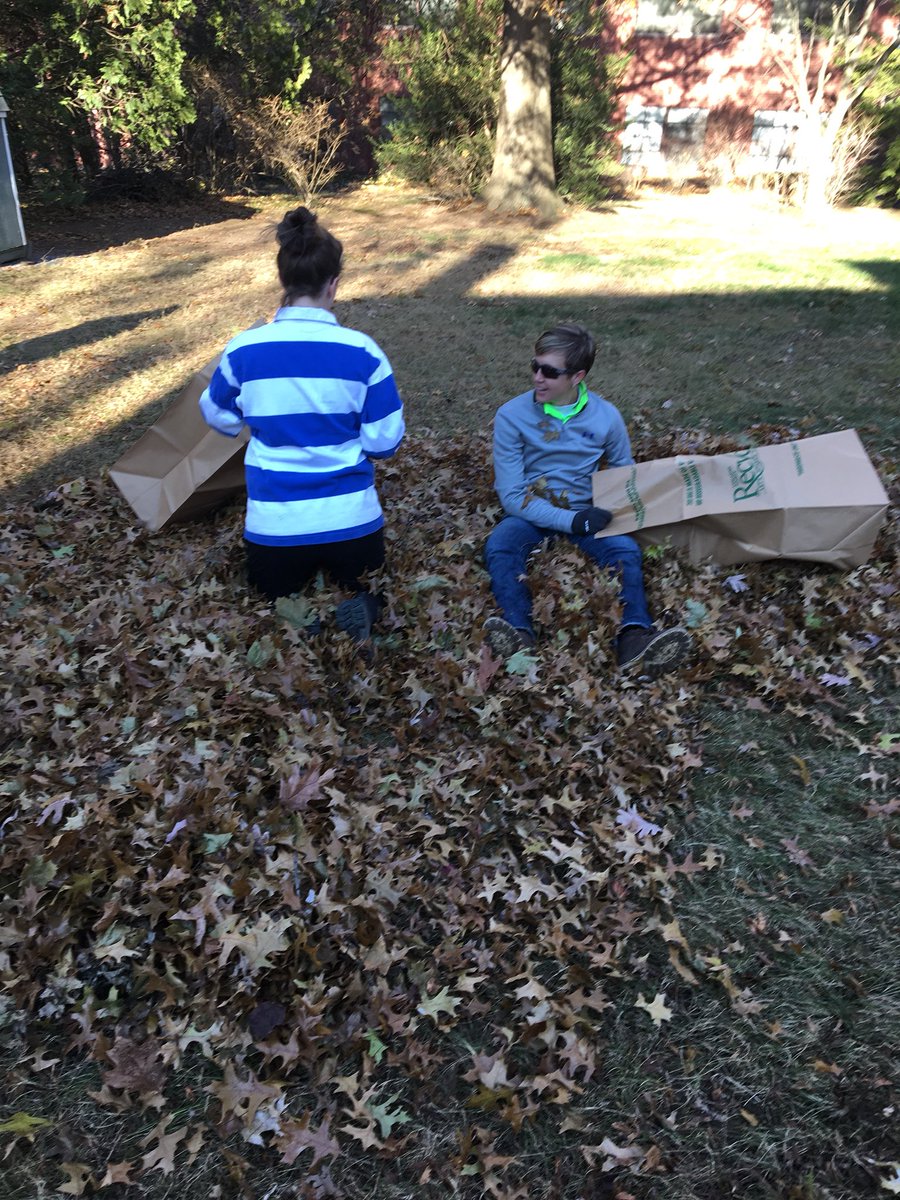 Carrascoscrew's tweet photo. More leaf raking at Mrs.Garrett’s House #EASDGivingBack https://t.co/XnqTisQXK6