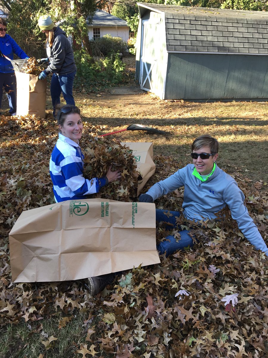 Carrascoscrew's tweet photo. More leaf raking at Mrs.Garrett’s House #EASDGivingBack https://t.co/XnqTisQXK6