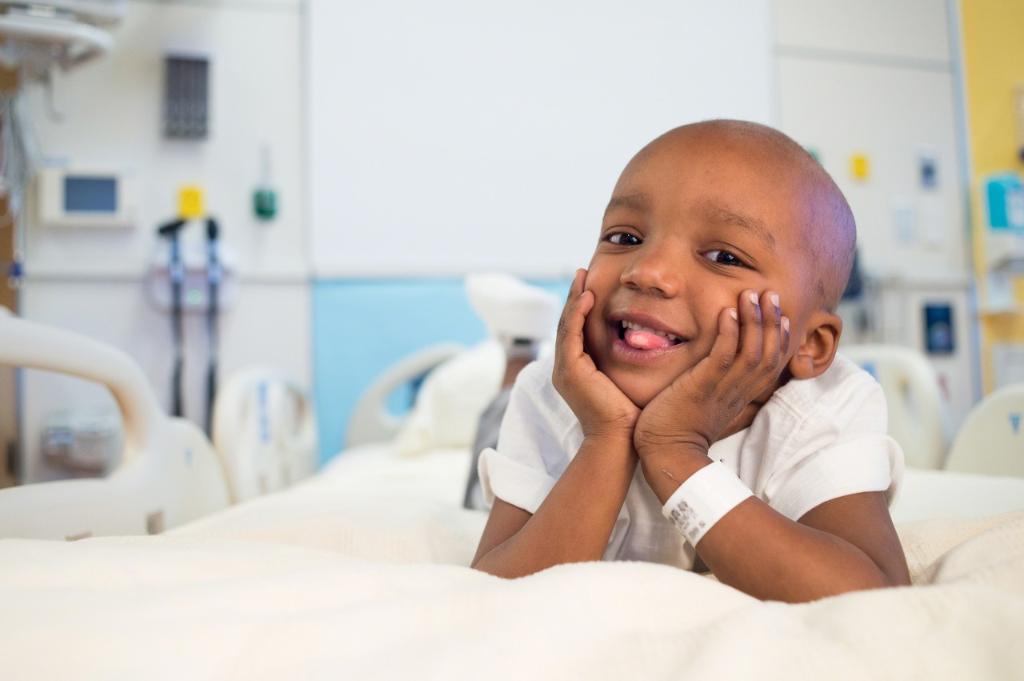 StJude's tweet photo. It's #GivingTuesday! Join the movement and support the kids of St. Jude. Donate today: https://t.co/SD1IAQWuhv #GiveThanks https://t.co/eatxtwjBCW
