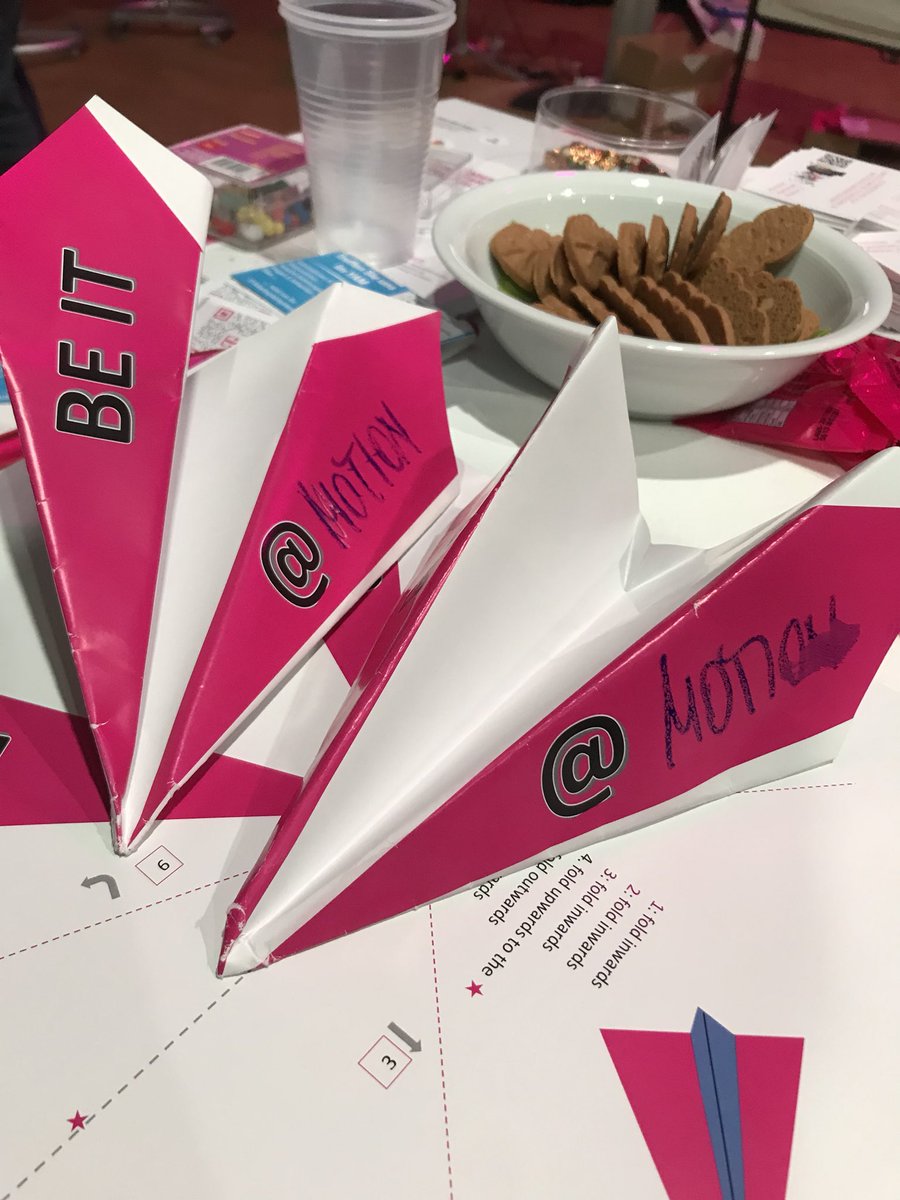 KarstenNeumann_'s tweet photo. IT@MOTION fliegt...#Telekom_IT #telekomwall #move_IT https://t.co/BA5fQCHOGH