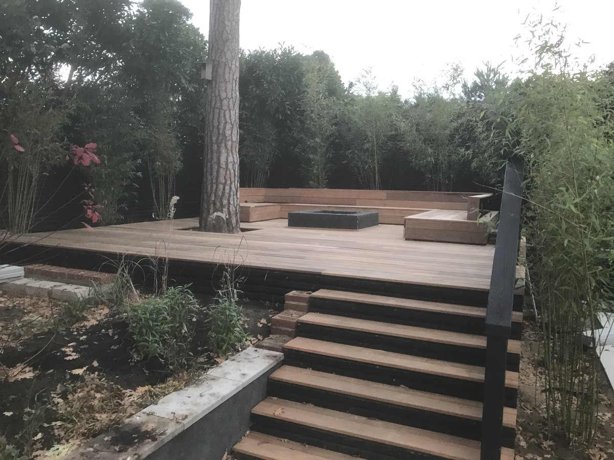 BurnhamLandscap's tweet image. Bespoke bench with storage beneath. Cheeky fire pit too! Nearly there @RachelPSDesign @championtimber