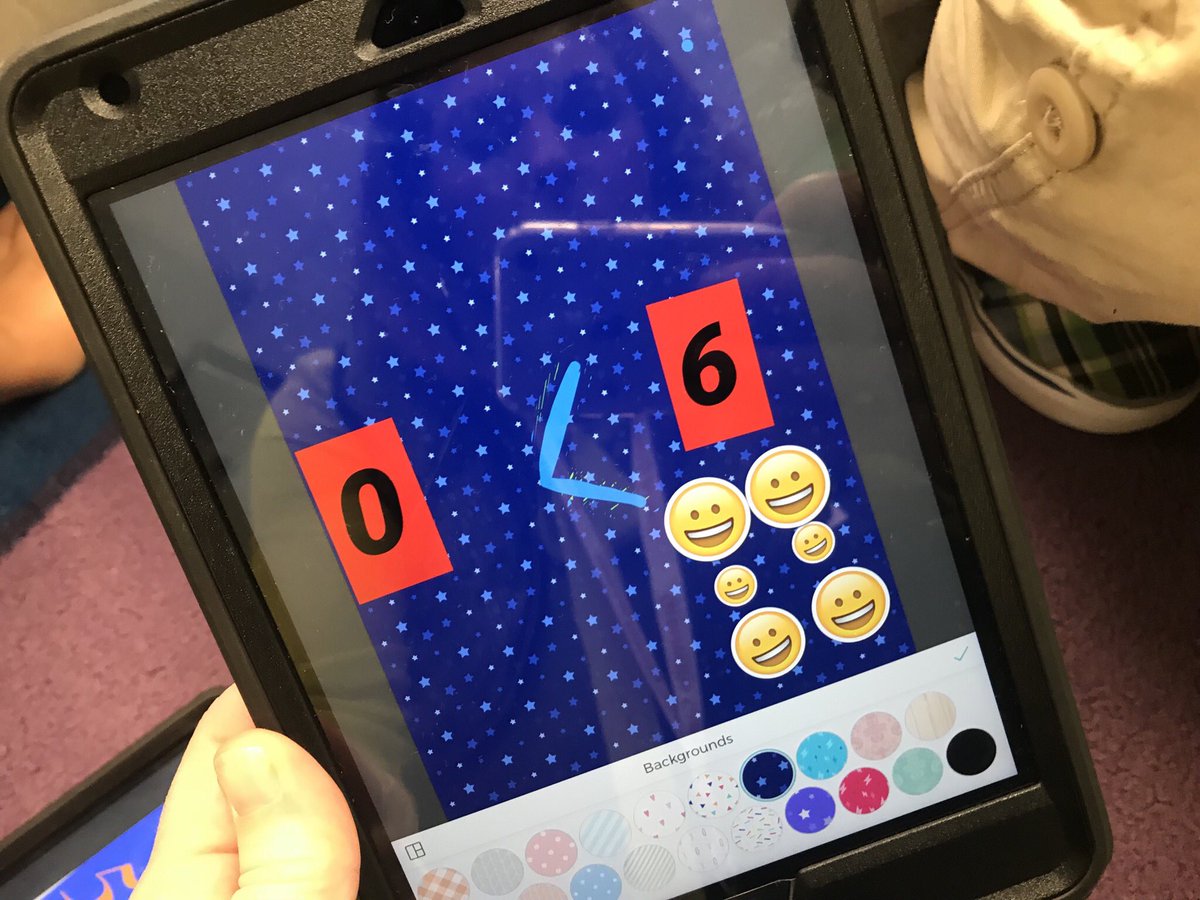 Kelly_Mahaffey_'s tweet photo. Mrs. Harmon’s kindergarteners practiced greater than and less than today in PicCollage Kids. #AbsolutelyAlexander https://t.co/Qk3fwX6VPl