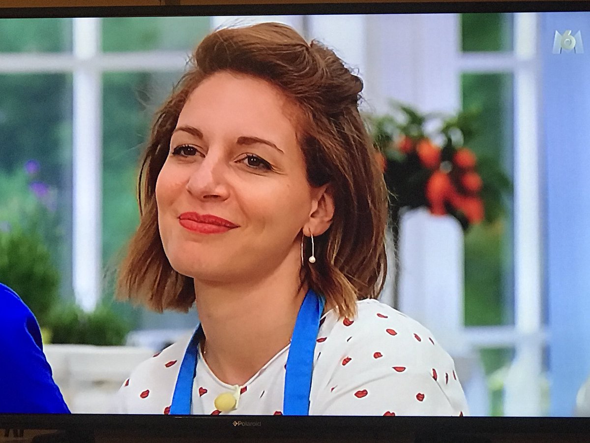 LauraaCasado1's tweet image. Le regard du mépris #bouffetontablier #designertextile #LMP