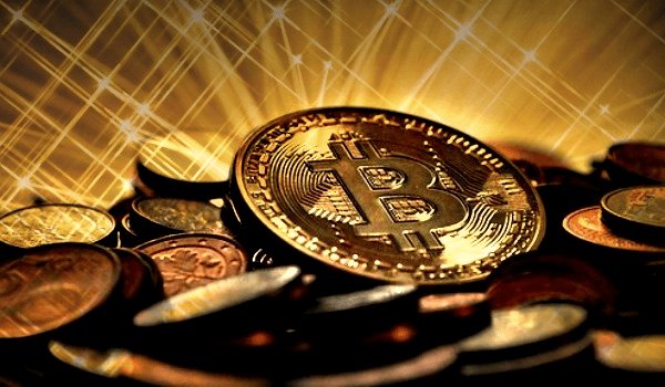 cryptyc_io's tweet photo. Bitcoin Will Reach $40,000 in 2018 says Billionaire Hedge Fund Legend https://t.co/UCIr0aMcjy https://t.co/hLTNCkmRyf
