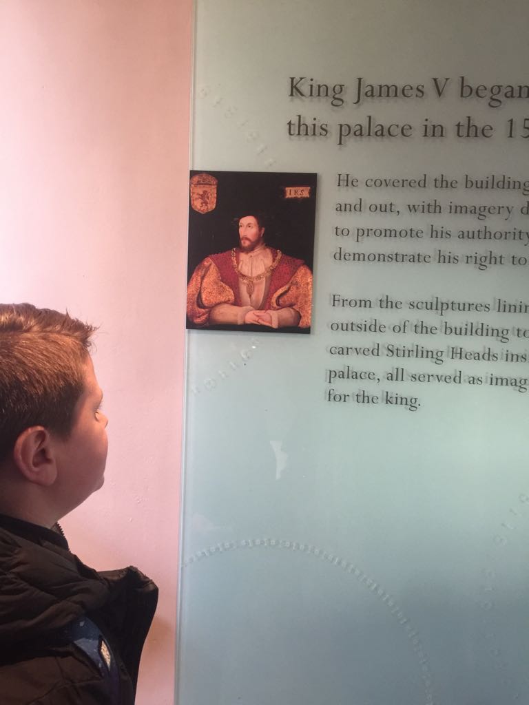 WBurghPrimary's tweet photo. P7/6 and P6 went to Stirling Castle today... but we didn't let them escape #BookWeekScot they read on the bus, they read information around the castle and even completed some #BookDares #WillybugsReads https://t.co/s3Q6H2u7NP