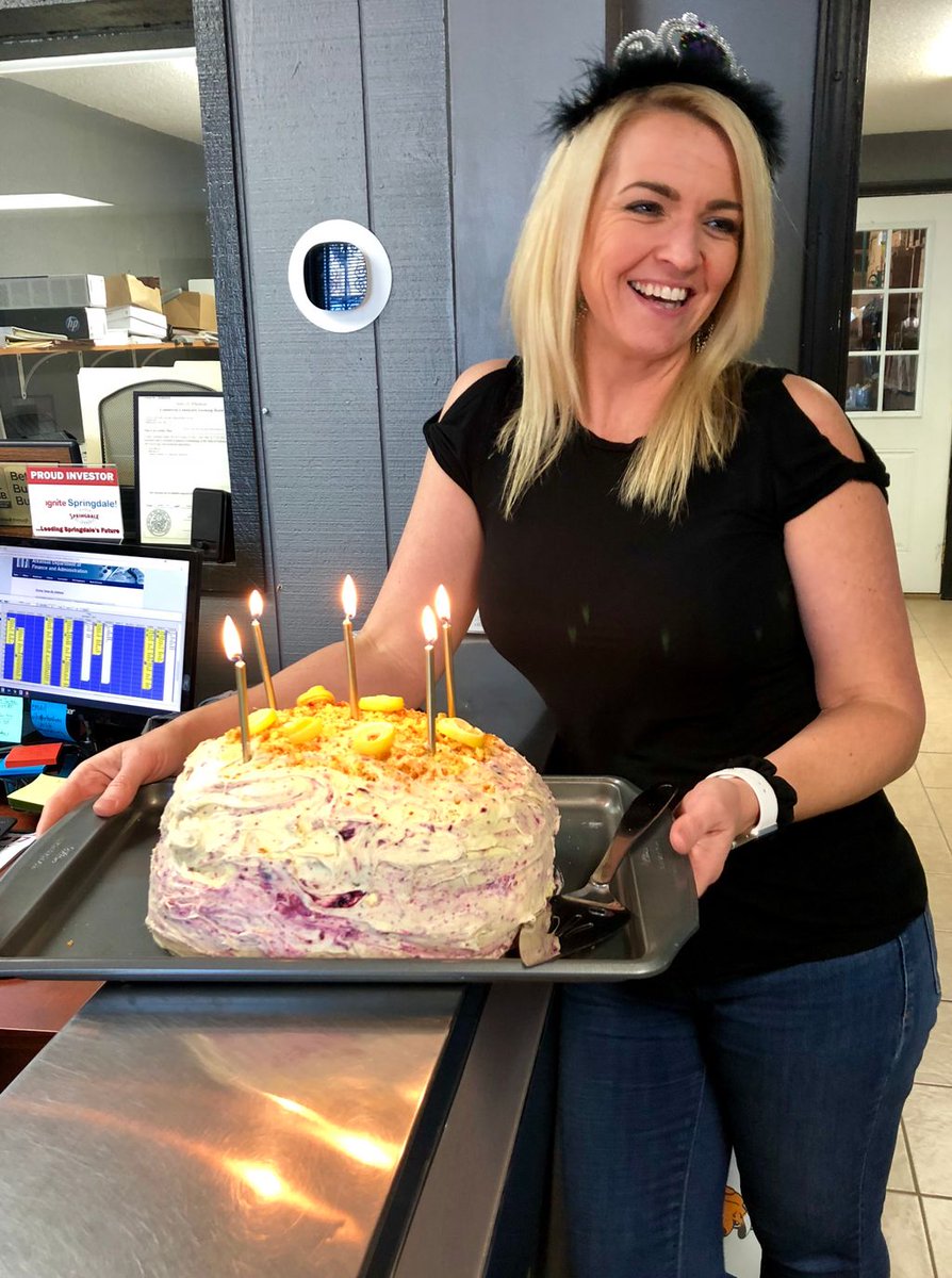 gopaschal's tweet photo. Happy Birthday to our amazing team member Stephanie! π#teampaschal #paschalparty https://t.co/JkX1AeIAsT