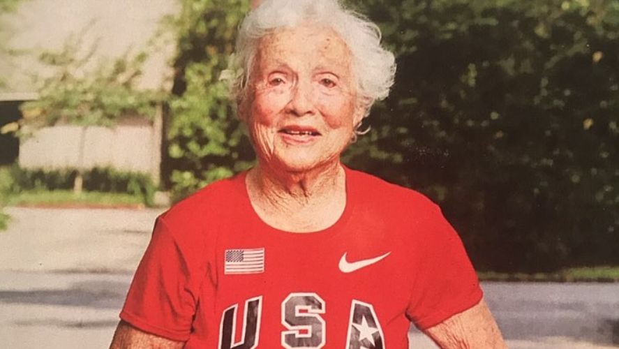 RubinInsGroup's tweet photo. At The Age Of 100, This Woman Took Up Running And Is Now Breaking World Records: https://t.co/DaLLrzvemJ https://t.co/N7G2jxxRaG