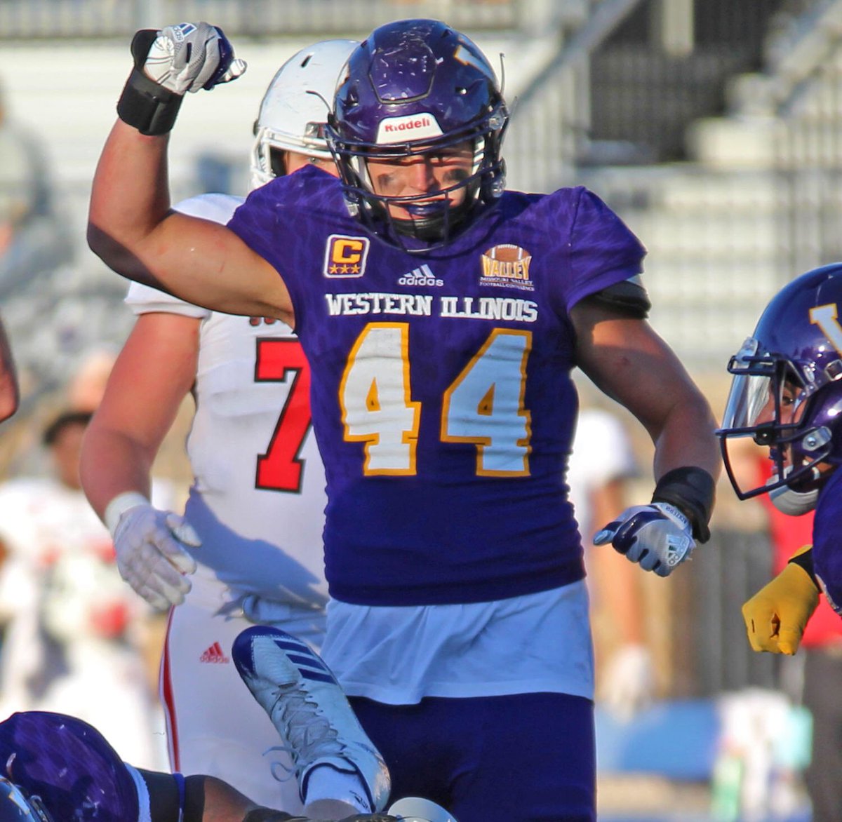 brandanhall_'s tweet photo. Beyond blessed to say I’ve received my first D1 offer from Western Illinois University #LeatherNeckFootball https://t.co/8rSAVBxPaq