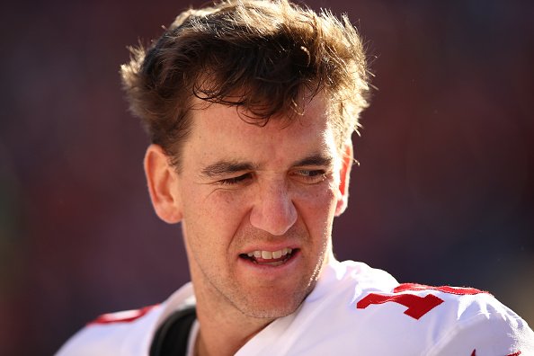 BleacherReport's tweet photo. Eli was given the option to keep his 210-game consecutive starting streak alive but declined ๐ณ
https://t.co/N6a3rf40dI https://t.co/tIKKMT5VYM
