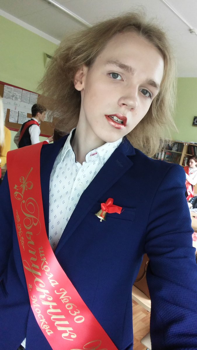 GoddessEpatage's tweet photo. Спасибо большое дветыщи семнадцатому году за то что я открыл для себя макияж
Это божественно https://t.co/fhqf1wemCj