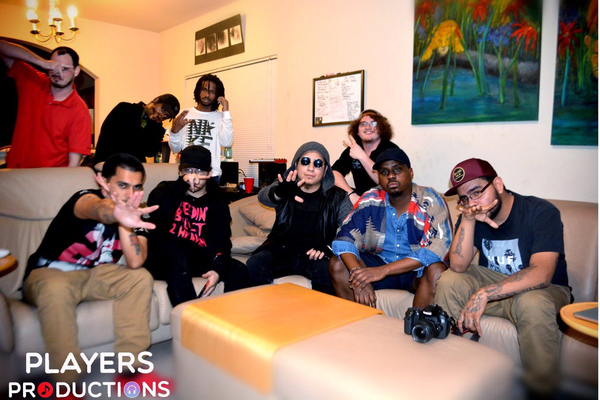 PlayersProdATX's tweet photo. Interviews with local #AustinTexas recording artist Mike Fitts and producer/recording artist DDI the Rebel coming soon! #interview #hiphop #atxrapscene #rap #recordingartist #producer https://t.co/TWGryRlpFk