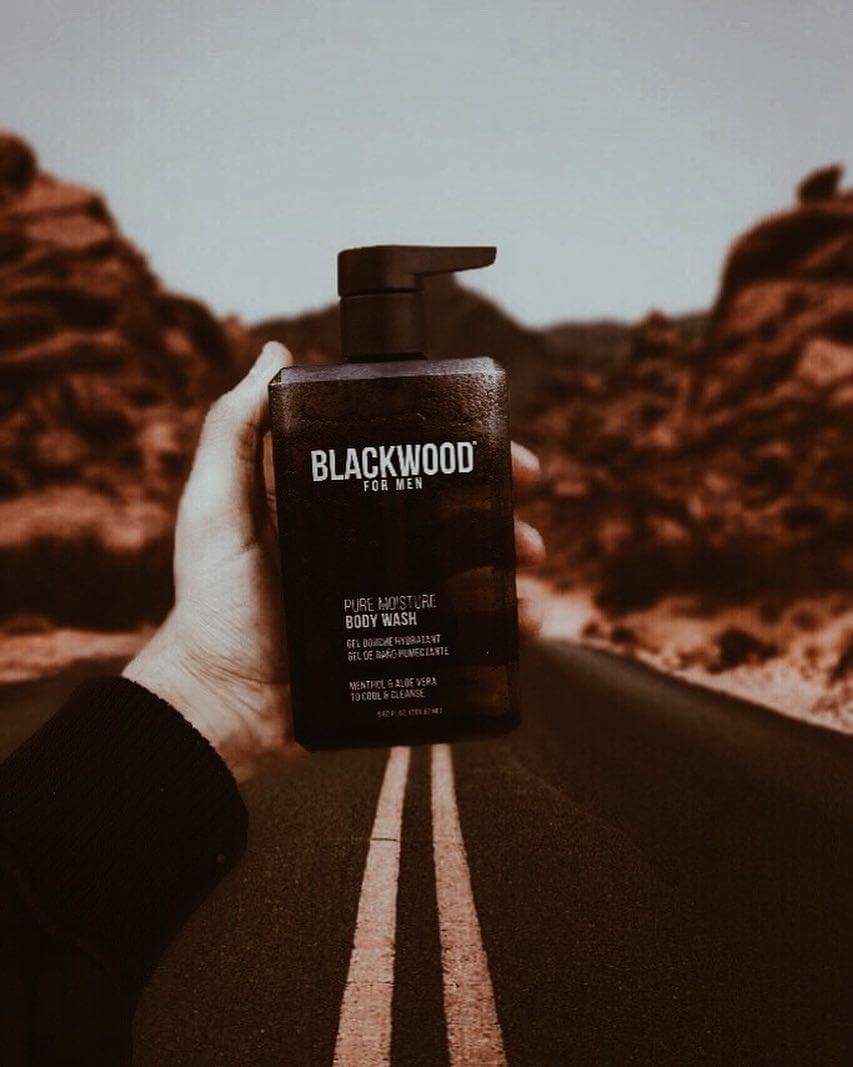 Blackwoodformen's tweet photo. You're on the road to healthier skin when you try out our Pure Moisture Body Wash like @jeffreygala did. Hydrates with #aloevera, protects with #peachleaf, and lasts for the long haul with sturdy recycled bottle and easy-to-use pump. https://t.co/zk94lsM33p