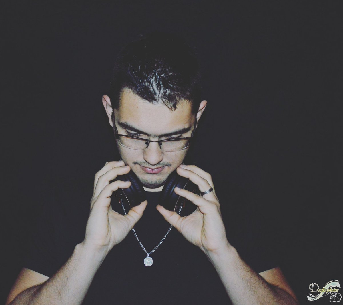 srpixphoto's tweet photo. Shooting avec Dj Ted aujourd'hui
#déclicphotos
#djted https://t.co/1lNq71Xdwl