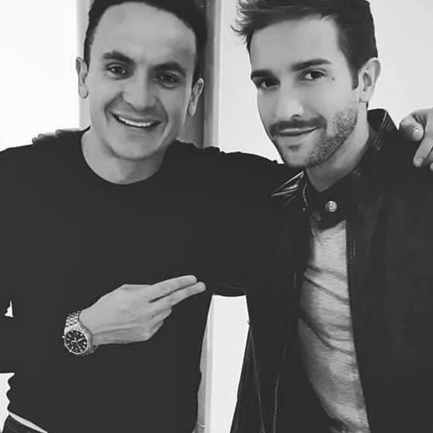 PaquiARNerva's tweet photo. @pabloalboran @FonsecaMusic #PromoPrometoColombia https://t.co/Wm88Q5f6Gq