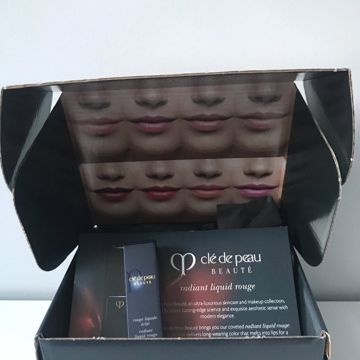 ali_odonnell23's tweet photo. Just received my first influenster box! https://t.co/uS0BvDDb03