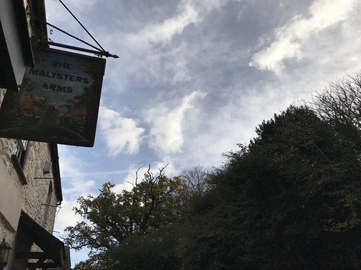 Good morning Maltsters!
#goodmorning #maltsters #tuckenhay #sun #cloud #view #sky #morningsky #trees #autumn #autumnmornings