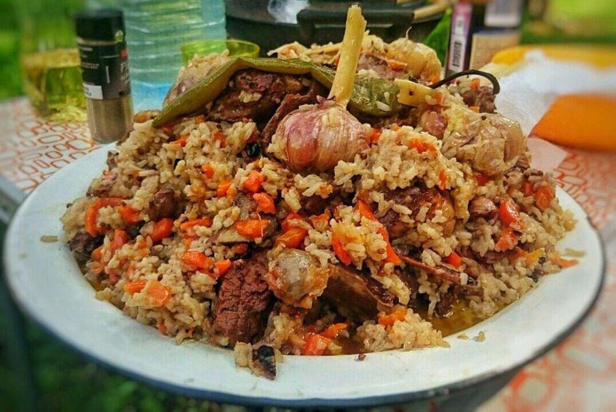 таджикский плов презентация. плов презентация. чайхана в узбекистане плов. таджикский плов. плов.