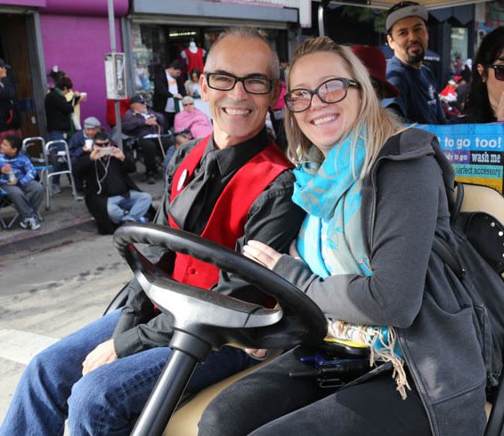 craftmediala's tweet photo. Our #GivingStory: We build positive communities through collaboration, raising awareness &amp; building successful fundraising opportunities, like in the annual @echoparkcp  
#EchoParkParade #cd13 #cd1 #parade #mygivingstory #givingtuesday https://t.co/Y15ecz1Sha