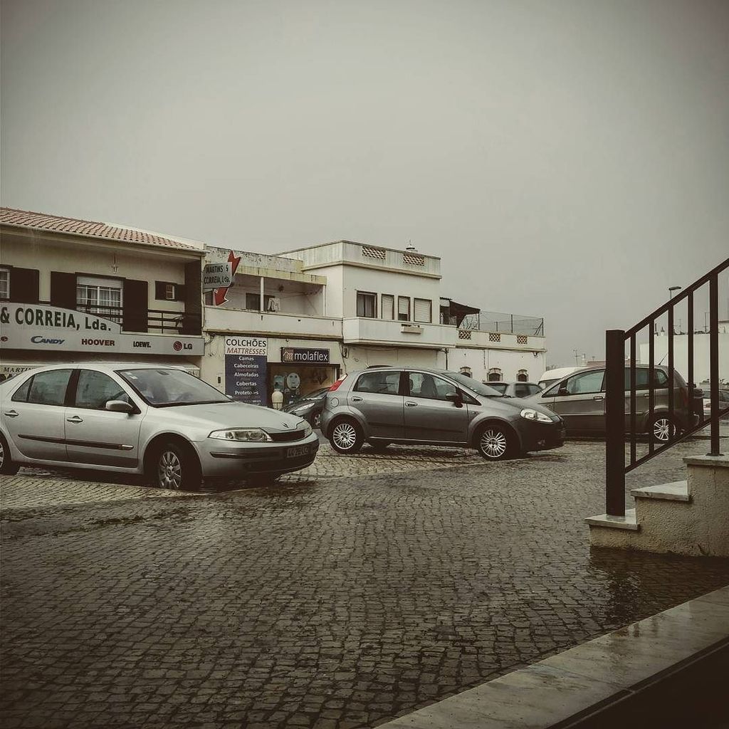 Daracle's tweet photo. #nov28th #1photoaday #DARACLE365 #itsadaracle
Finally a decent bit of water from the skies!! But Wait...how long before the roads are flooded 'cos the drains are full of rubbish?
#thunder #lightening #rain #drought #water #waterislife #storm #stormy #wet… https://t.co/wm8ekbdM5C https://t.co/dUykS0SifB