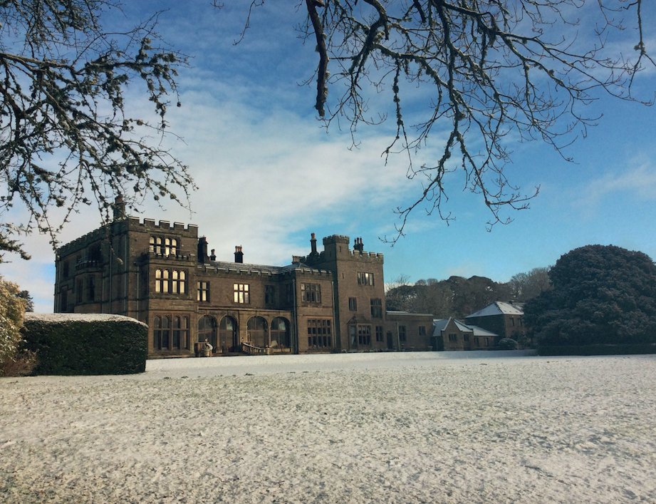 RealLakes's tweet photo. LAST DAY TO ENTER
***WIN*** 
A nights stay for two at the stunning @armathwaitehall Hotel and Spa, Dinner, Breakfast AND Spa entry included!

To enter
1. Follow
2. Retweet
 
Good luck everyone! 
Winner drawn TOMORROW! 
#MondayMotivaton #competition #letsgetappy #LakeDistrict https://t.co/ZvIIbfNvdF
