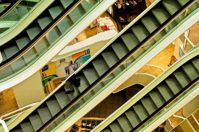 genbeta's tweet photo. #lomásvisto Este ha sido "el último Black Friday" de Estados Unidos: Amazon lo ha matado https://t.co/l66jyEfglN https://t.co/YDlijC2jiU