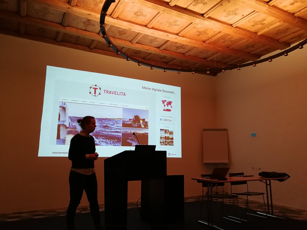 reisememo's tweet photo. Briefing von @travelitach über Social Media und Reisen am #SMSnack https://t.co/XbqhVycSOX