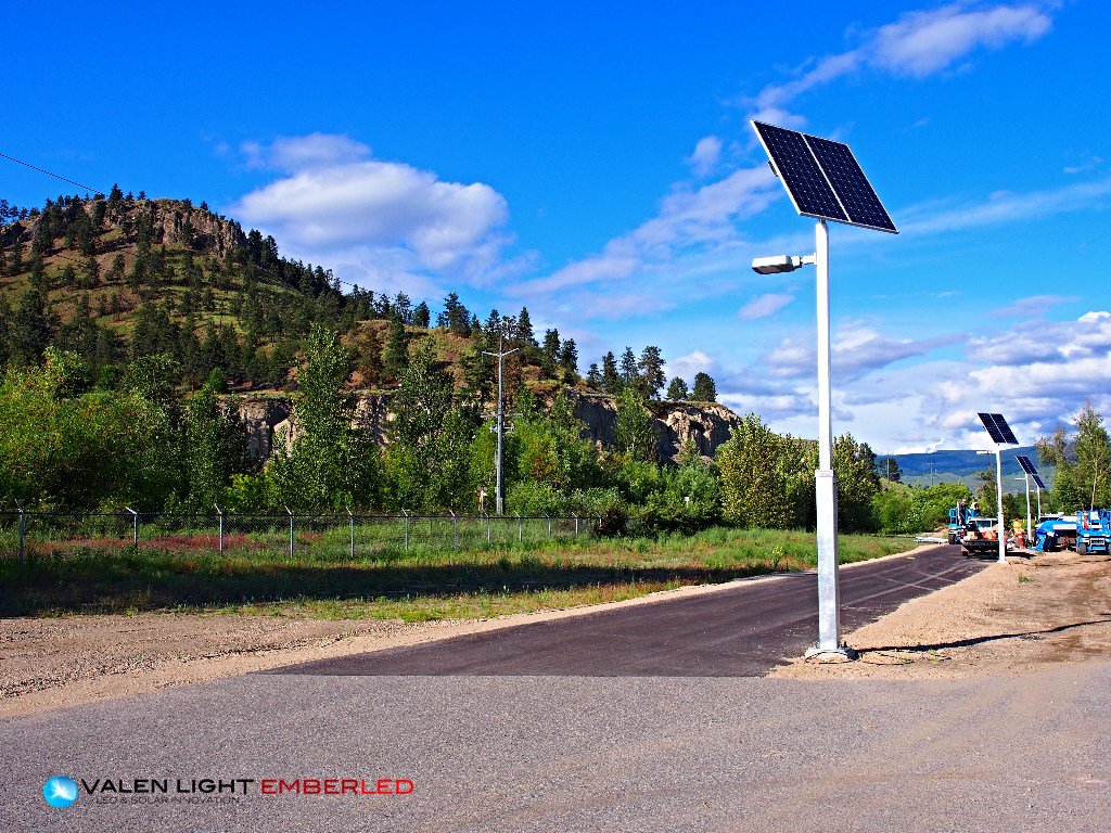 EMBERLED's tweet image. The Pathway system will cut operation and maintenance costs, built with long-lasting LED technology. Visit: ow.ly/v0JV30gEklV for more information.